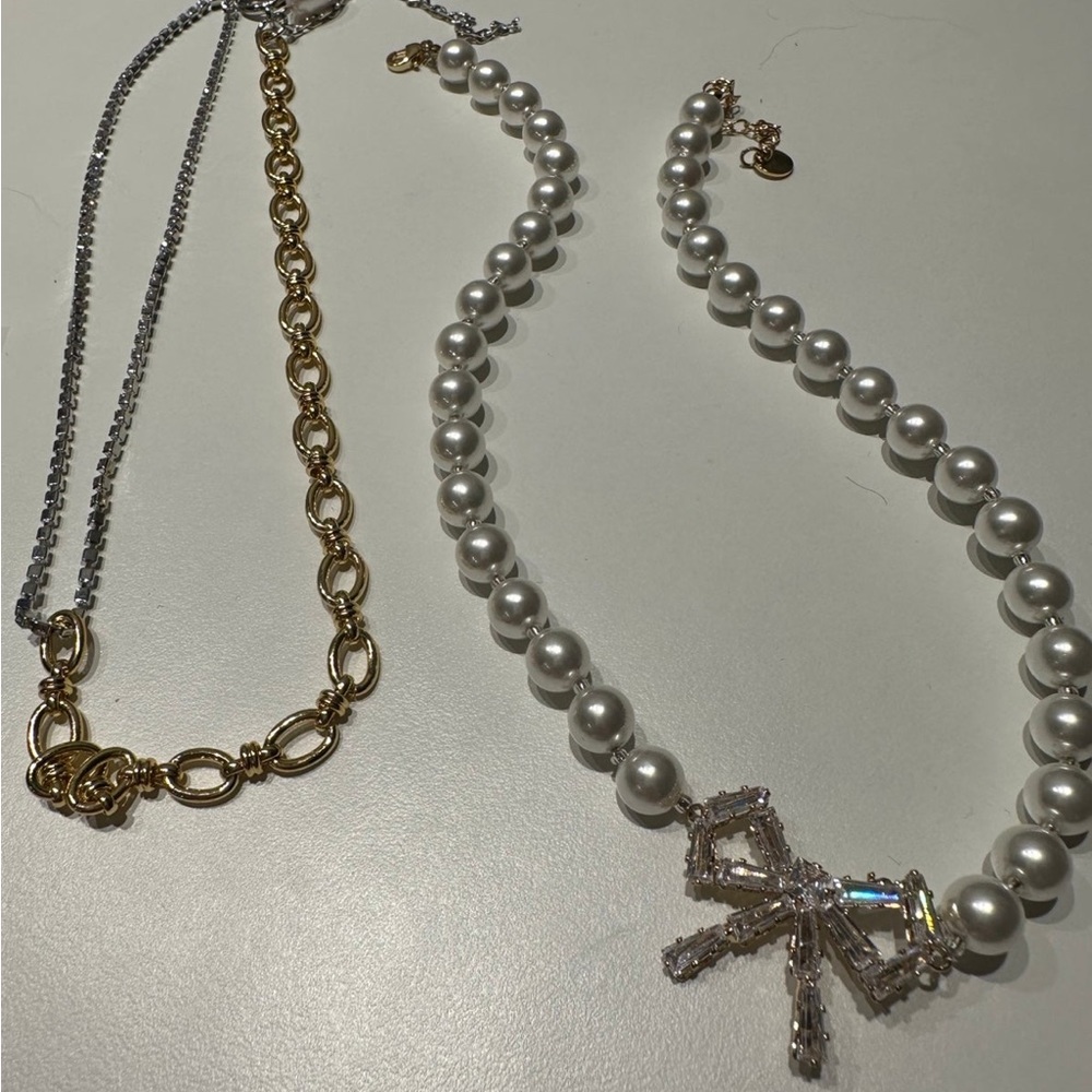 Neckless - Picture 3 of 4